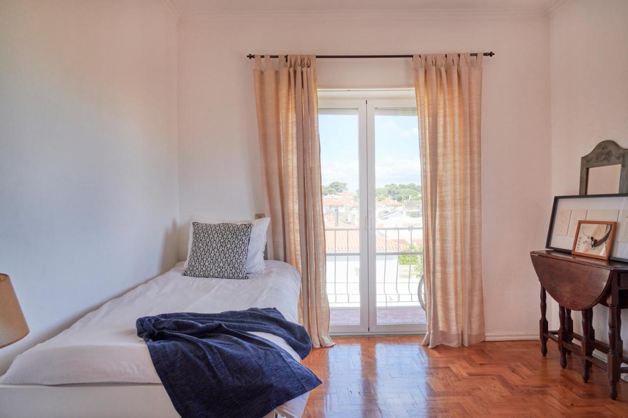 Bright Apartment With Garden In Cascais Exterior photo